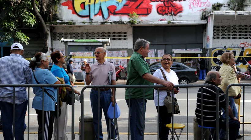 ALEGERI ÎN VENEZUELA. Cetățenii se tem că vor fi concediați dacă nu votează pentru Hugo Chavez