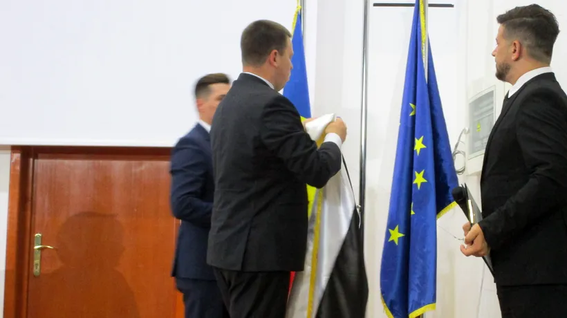 Viorica Dăncilă uită numele premierului din Estonia. Organizatorii arborează drapelul invers