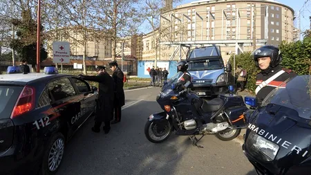 ROMÂNCĂ INCENDIATĂ LA ROMA de o grupare criminală ca MESAJ PENTU O BANDĂ RIVALĂ de proxeneți români