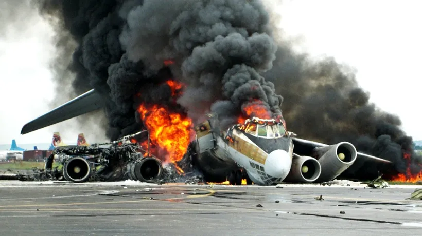 Două persoane au murit în urma prăbușirii unui avion, folosit în misiuni militare, într-o bază aeriană din Germania