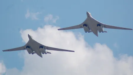 Tensiunile escaladează între Moscova și Casa Albă: Rusia a trimis avioane militare pentru a survola America de Nord, pentru prima dată de la sfârșitul 