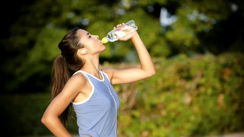 14 motive ca să bei mai multă apă