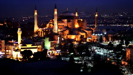 VIDEO. În Hagia Sofia a răsunat prima rugăciune musulmană după ce catedrala a redevenit moschee