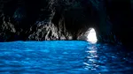 Insula italiană cu plaje imaculate și ape cristaline, unde împărații romani aveau o piscină într-o peșteră