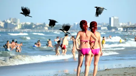 PACHETE SPECIALE pentru turiștii care vor 