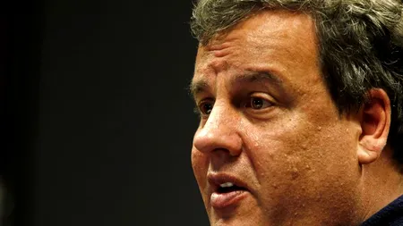 Guvernatorul statului New Jersey, fără curent electric acasă după URAGANUL SANDY