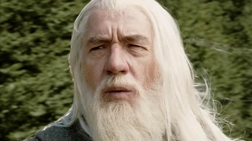 „Gandalf”, la spital după ce a căzut pe scenă, la Londra, în timpul unui spectacol/Ultimul mare rol al actorului Ian McKellen