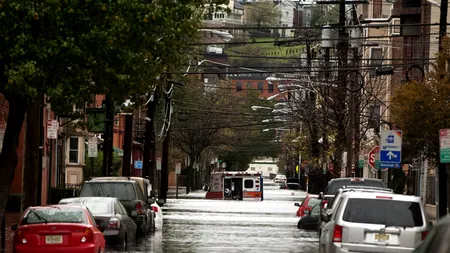Cât va costa Sandy economia SUA. 
