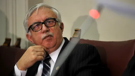 Președintele CCR, Augustin Zegrean, internat în spital 