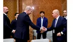 Bolojan, vizitat de cei de la Agenția de Rating Standard & Poor’s. S-a discutat și despre măsurile viitoare pentru eficientizarea companiilor de stat