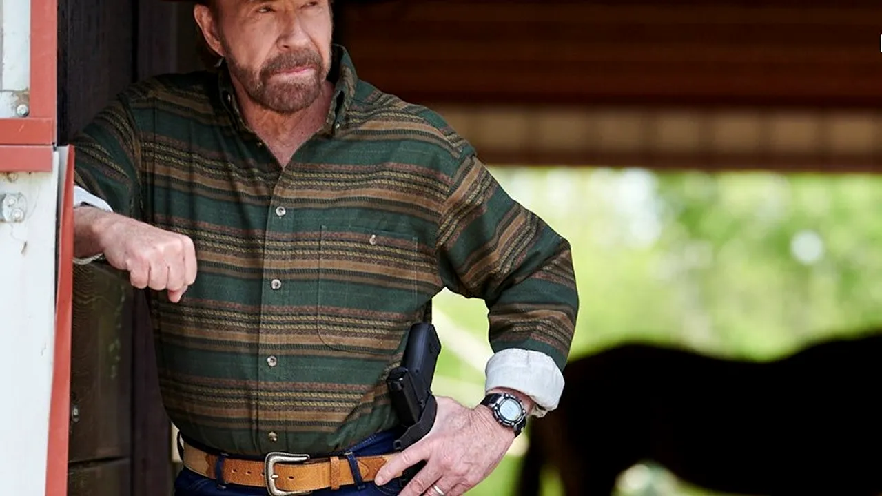 Imaginile care au șocat America! Chuck Norris, filmat la asaltul asupra Capitol Hill? Ce explicație are cunoscutul actor - VIDEO