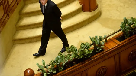 Deputații i-au dat înapoi mandatul lui Petre Roman. ANI: „Decizia este abuzivă. E un precedent periculos