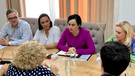 Ministrul Muncii, Simona Bucura Oprescu, negociază legile pensiilor și a salarizării cu Banca Mondială. Legile sunt jaloane în PNRR