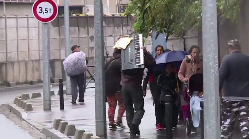 Autoritățile franceze au început evacuarea unui cartier de romi români și bulgari situat la periferia Parisului