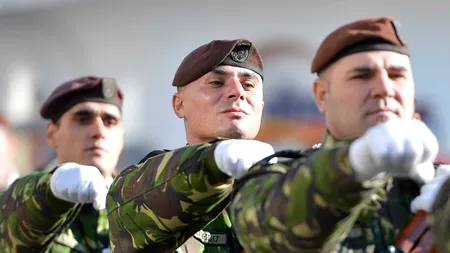 SONDAJ. Ați fi de acord cu reintroducerea serviciului militar obligatoriu?