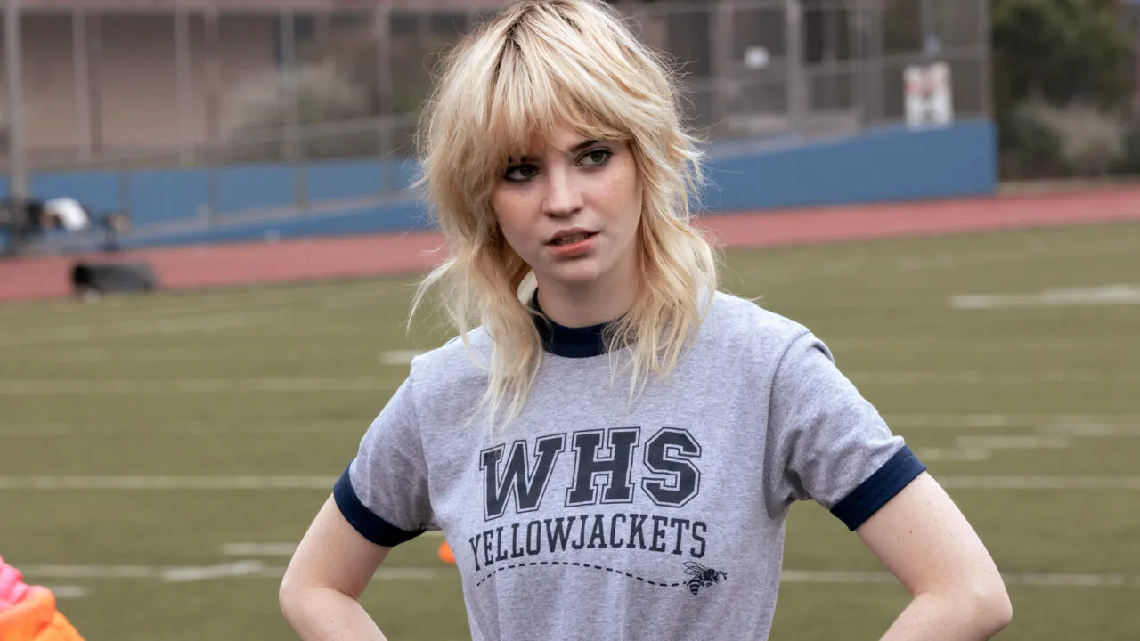 Serialul thriller ”Yellowjackets” va putea fi urmărit în premieră în România, pe SkyShowtime, din 14 octombrie