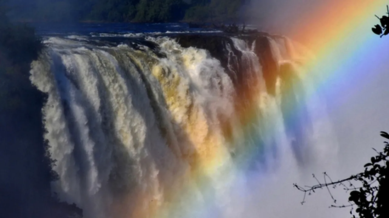 10 destinații turistice care trebuie vizitate înainte de a se schimba pentru totdeauna