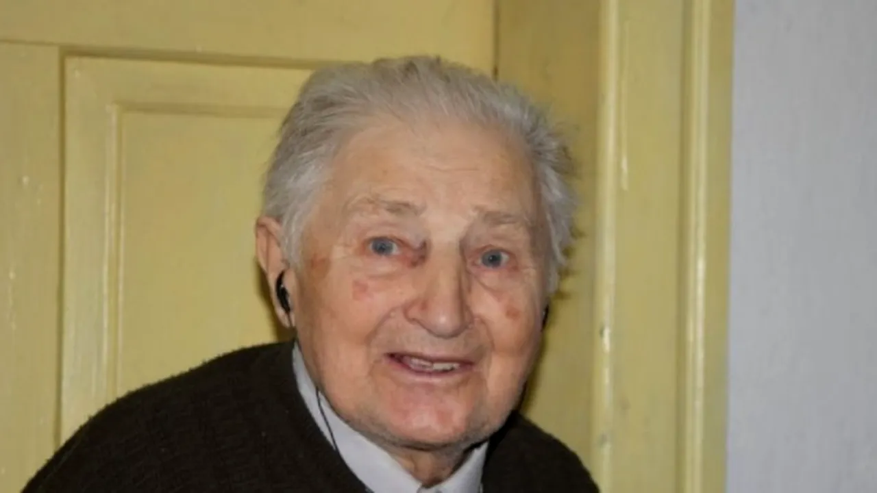 A murit Ştefan Buzoianu, veteranul de război care a trăit 80 de ani cu un glonț lângă inimă