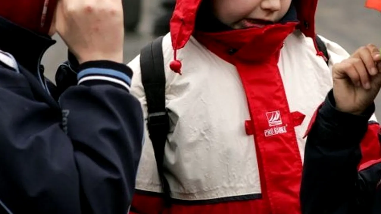 Cinci elevi ai unei școli din Iași, la spital după ce au vrut să vadă care își ține mai mult respirația