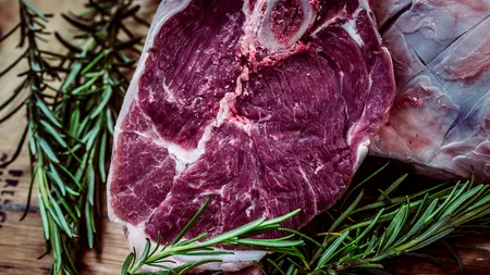 6 alimente care îți pun sănătatea în pericol. Un expert în intoxicații alimentare refuză să le consume