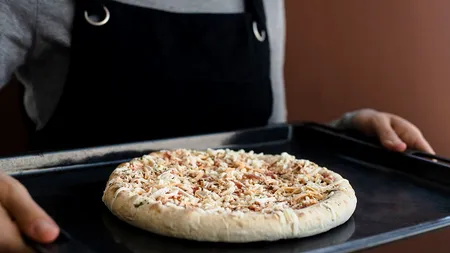 Care este cel mai popular aliment congelat pe care trebuie să nu-l consumați niciodată. Ce pericole vă pândesc, în opinia cardiologilor