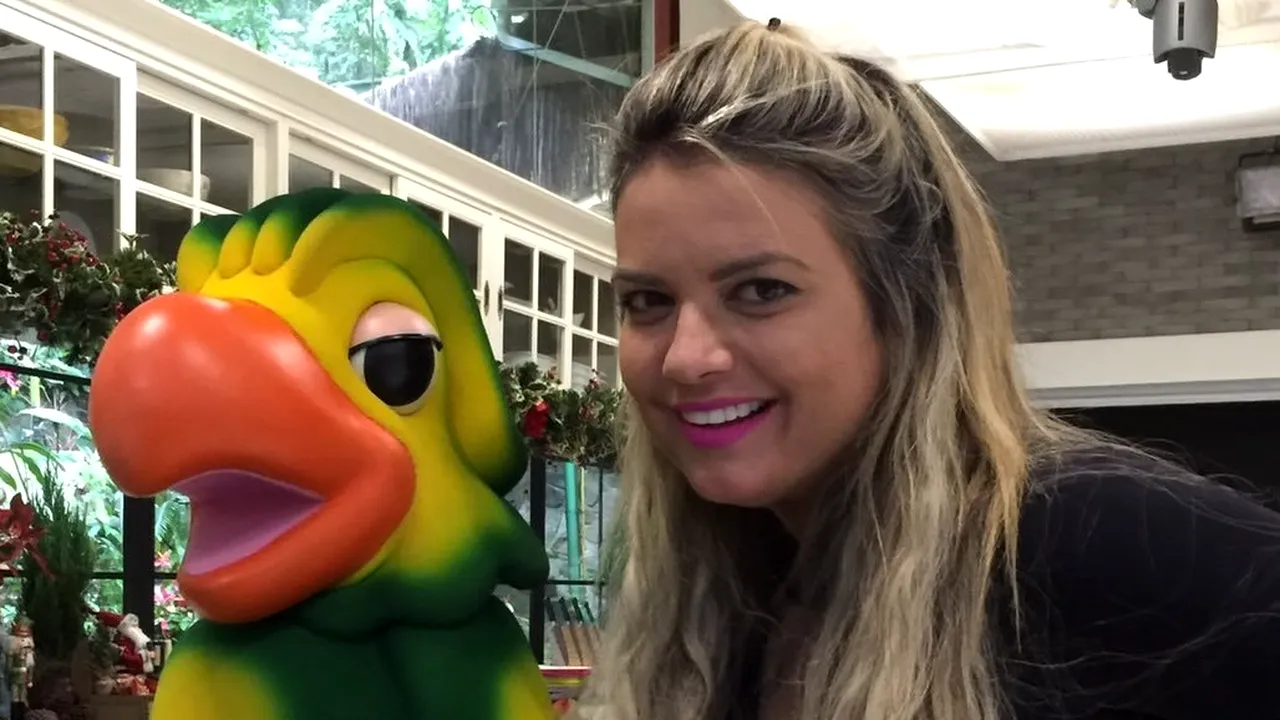 Cunoscută influenceriţă, cu aproape 2 milioane de urmăritori pe SOCIAL MEDIA, a murit la doar 49 de ani. De ce a intrat în depresie