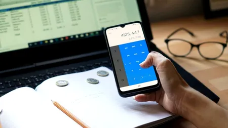 (P) Gestionarea banilor devine mai ușoară: Cum îți simplifică viața financiară platformele de Internet și Mobile Banking
