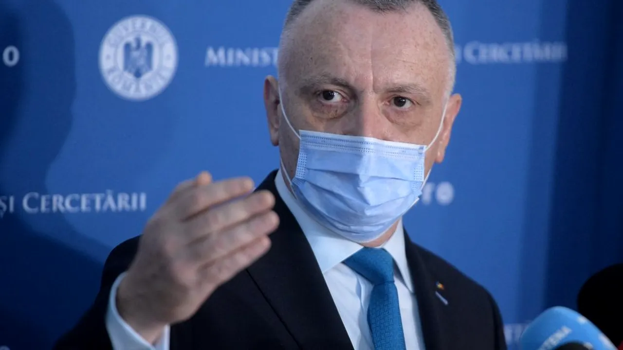 Ministrul Educației, Sorin Cîmpeanu: Jumătate dintre elevii depistați cu Covid provin din două județe și București