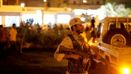 Peste 1.000 de deținuți au evadat dintr-o închisoare din orașul libian Benghazi