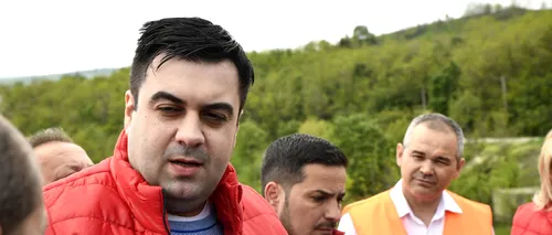 Răzvan Cuc, în inspecție pe șantierul autostrăzii Sebeș - Turda: Premierul să mă lase două zile pe săptămână pe șantier