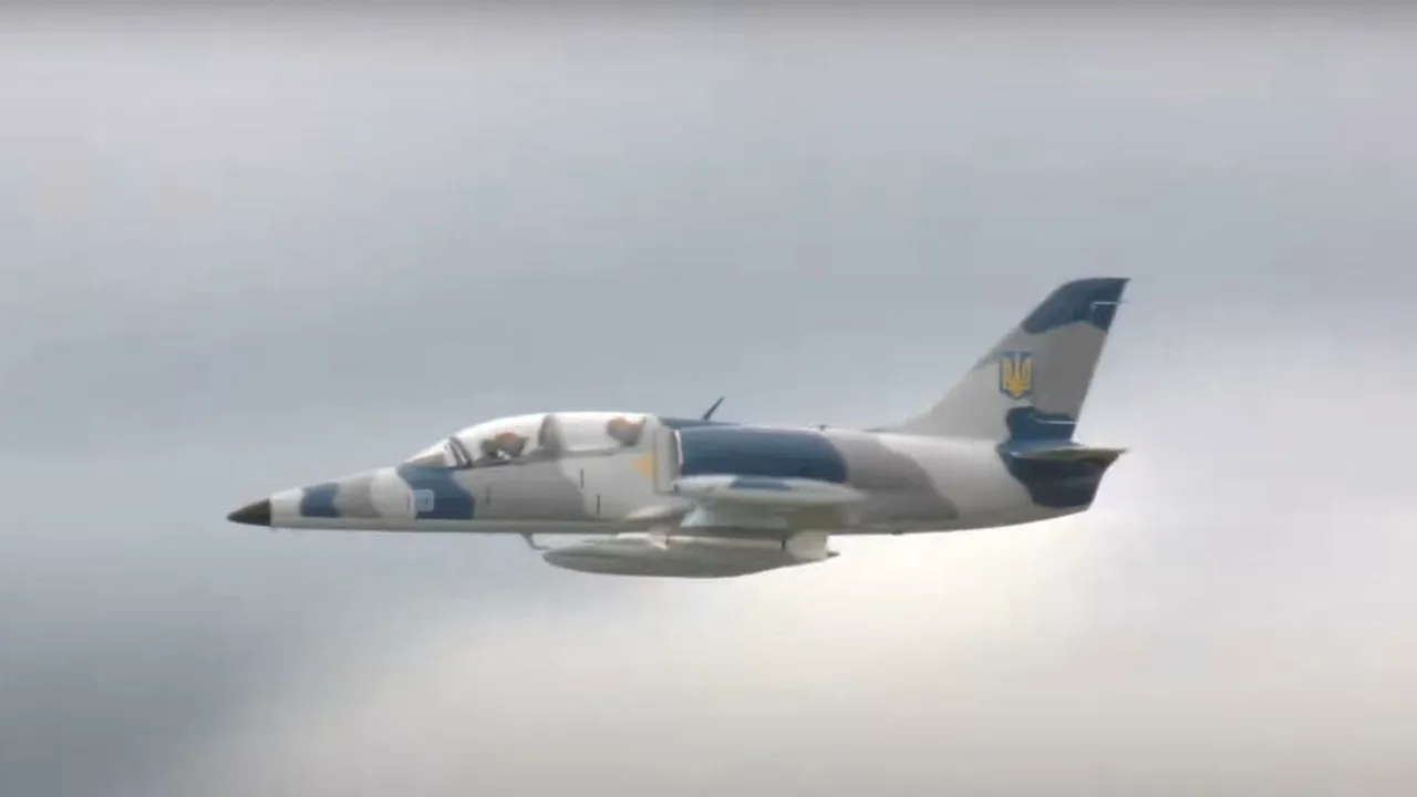 Accident aviatic în Ucraina! Două avioane militare s-au CIOCNIT în aer / Piloții au murit