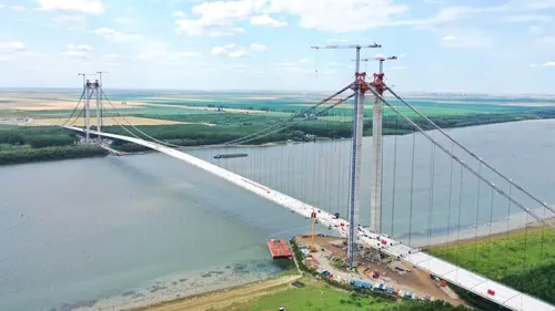 Construcția podului de la Brăila va fi suspendată. Când vor fi reluate lucrările