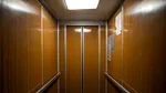 Lifturi noi pentru blocurile vechi, pe bani de la stat. Când intră în vigoare legea, cine poate beneficia și care este scopul programului