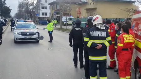 EXCLUSIV | Nouă apeluri la 112 după ce polițistul le-a lovit cu mașina pe cele două fete. Ce spune STS despre prima persoană care a sunat să anunțe accidentul
