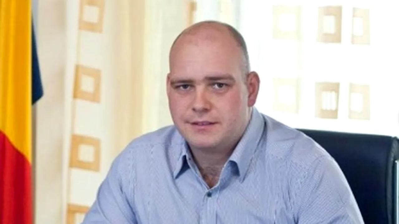 Legea e și pentru politicieni. Un deputat de la ALDE a rămas fără permis, după ce a fost prins cu 100 km/h în localitate