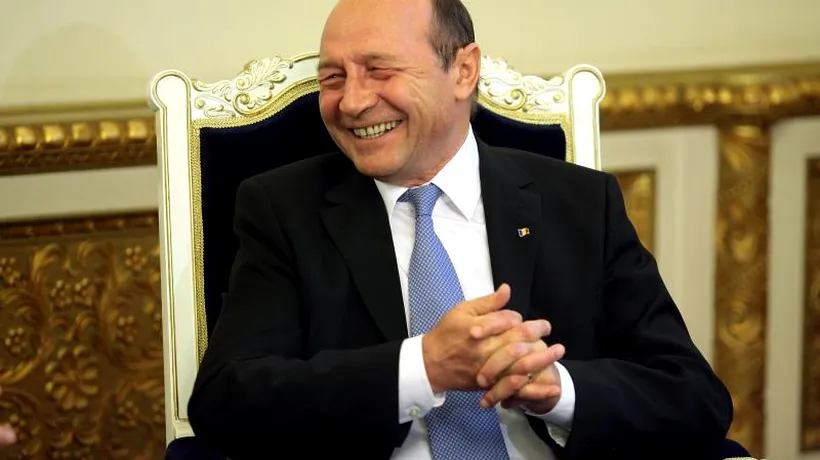 NATO a corectat funcția lui Traian Băsescu. Acum este președinte. FOTO