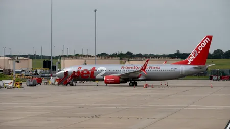 Aeroportul din Birmingham a fost evacuat și toate zborurile suspendate în urma unei informații privind un vehicul suspect