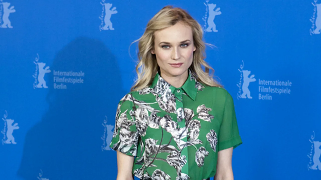 Ce ținute porți la birou: inspiră-te din alegerile vedetelor