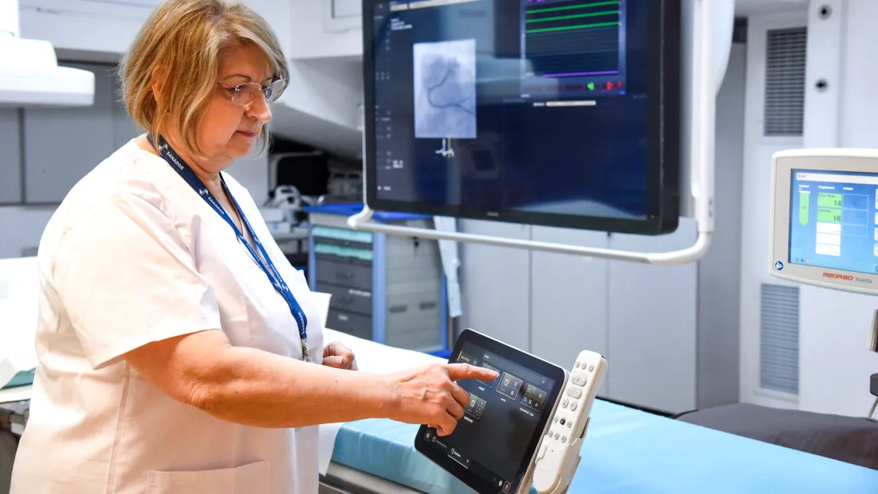 Durere puternică de picior, în timpul unui zbor cu avionul. Ce boală avea un bărbat