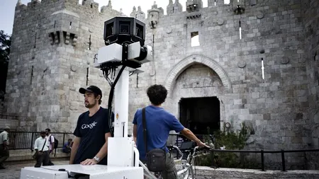 Cămile, biciclete, bărci și mașini. Vehiculele cu care Google Street View filmează lumea GALERIE FOTO