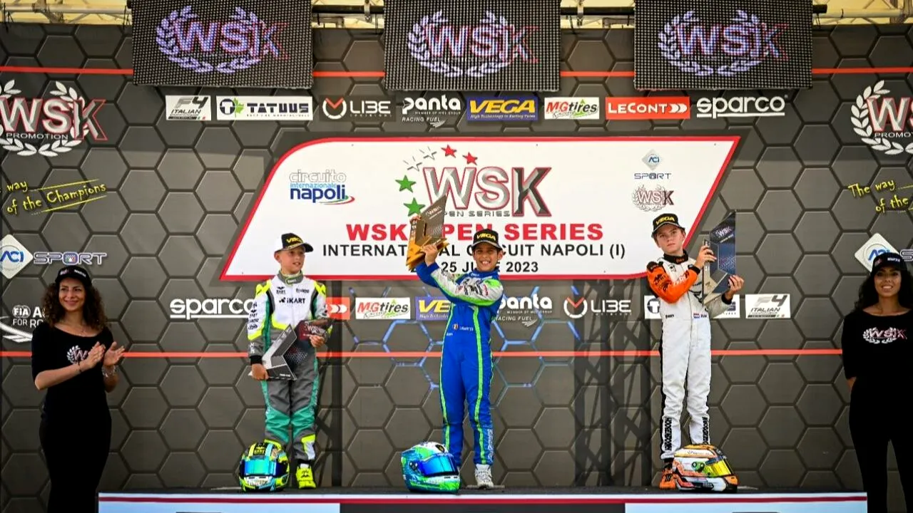 Olandezul Max Verstappen din Formula 1, IMITAT de un român în karting! 