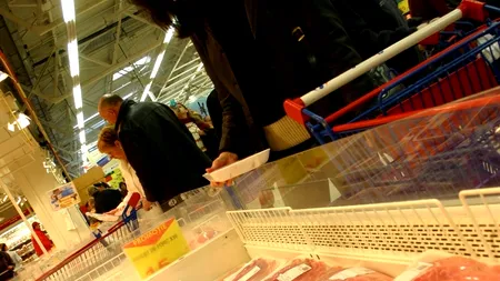 Anchetă ANSVSA extinsă după ce a fost depistată carne de cal etichetată drept vită într-un magazin din București