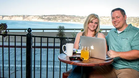 Cum a reușit un cuplu să câștige 1 milion de dolari lucrând doar o oră și jumătate pe zi