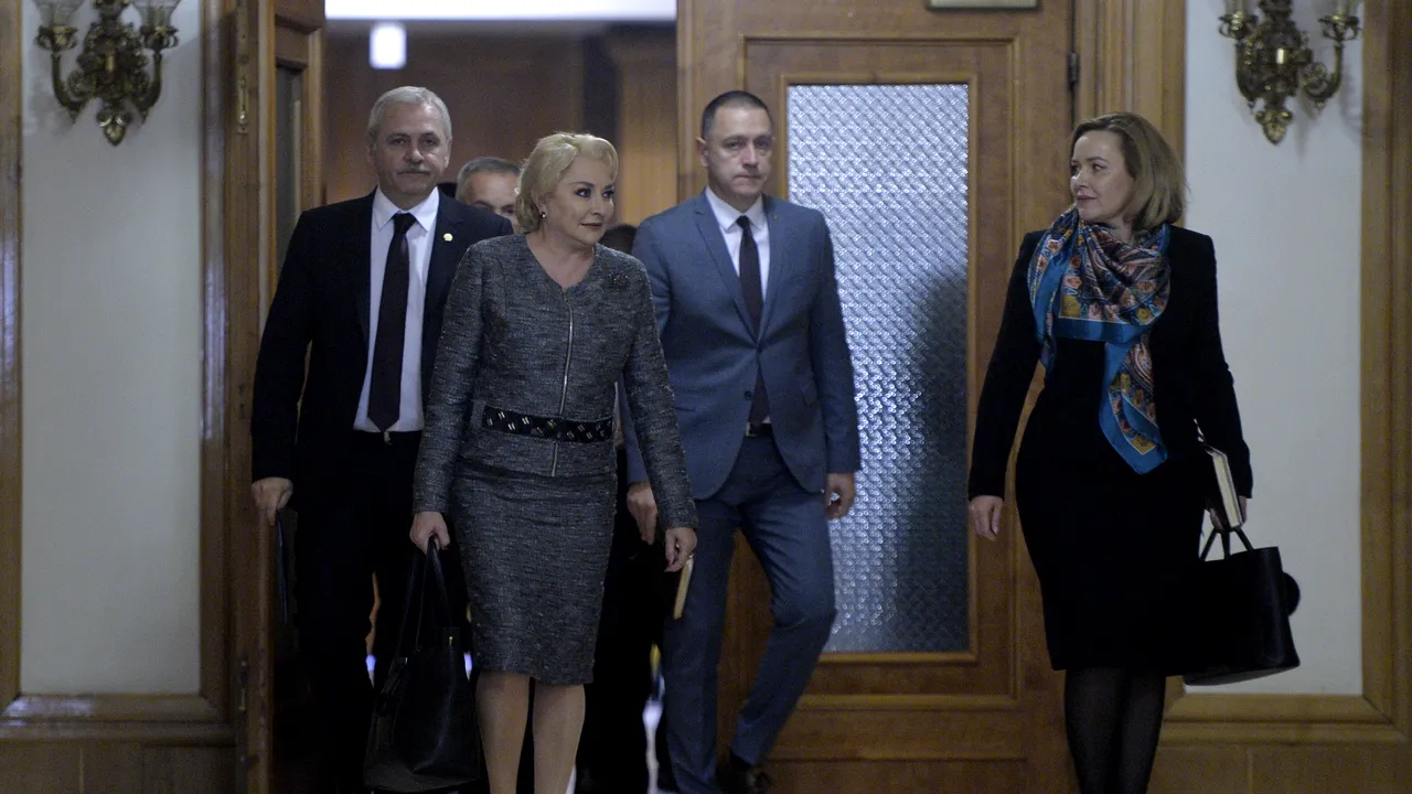 Zacusca lui Carmen, Liviu, Statul paralel și Mișcarea de Rezistență