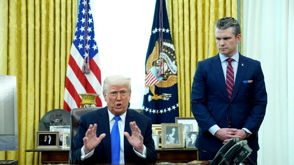 Trump semnalează că nu vrea conflict comercial cu BEIJINGUL /„Voi discuta cu Xi Jinping, am o relație bună, dar China are surplus imens”