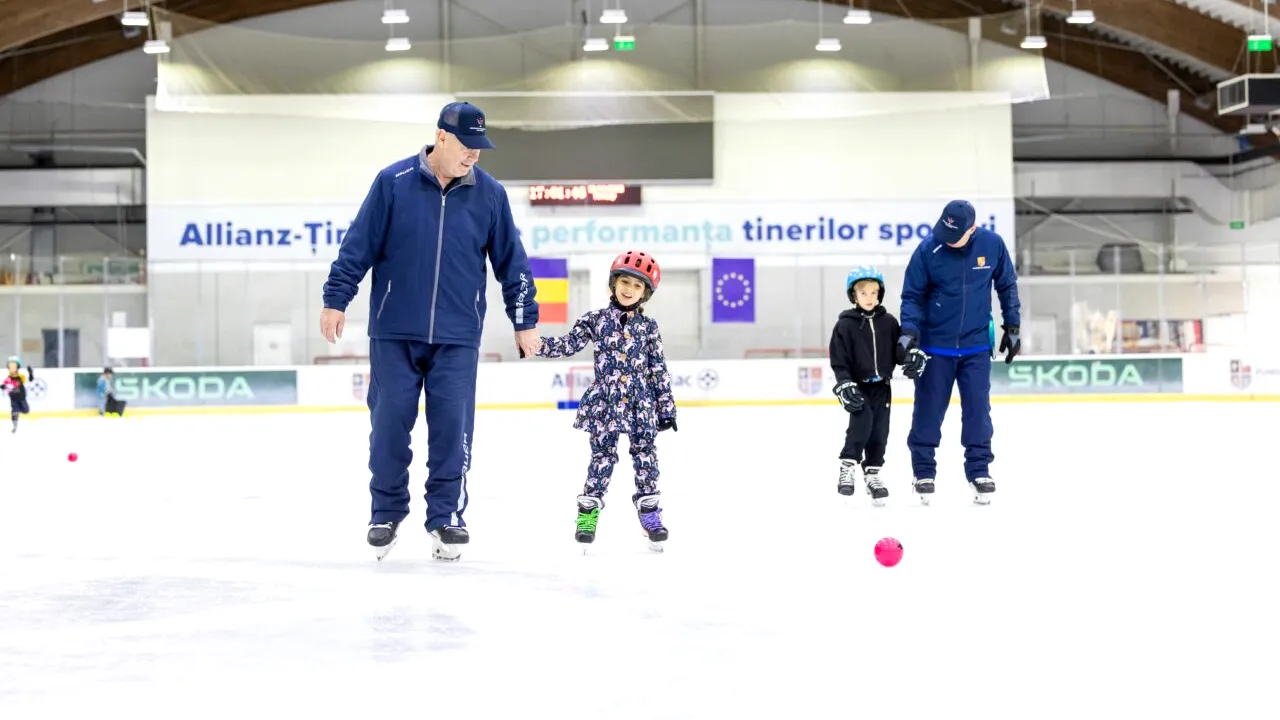 Fundația Țiriac lansează cea de-a zecea ediție a programului gratuit de inițiere în patinaj pentru copii, cu o primă sesiune demonstrativă pe 17 octombrie 2026, la Patinoarul Allianz-Țiriac Arena