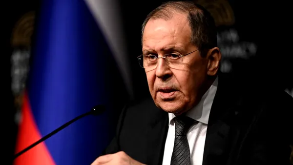 Serghei Lavrov a ajuns în SUA pentru reuniunea miniștrilor de externe din G20. Șeful diplomației ruse vrea să ceară ridicarea sancţiunilor impuse Moscovei