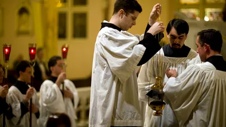 Cum a ajuns un adolescent să fie condamnat de un judecător la zece ani de mers la biserică