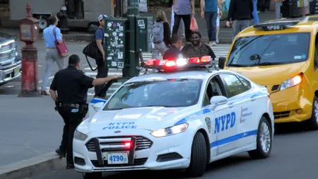 SCANDAL. Camera Reprezentanților din America decapitează Poliția! „Legea George Floyd” anulează toată autoritatea forțelor de ordine!