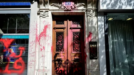 Filiala din Paris a companiei aeriene El Al a fost vandalizată /Ambasadorul israelian: „Este un act de TERORISM”